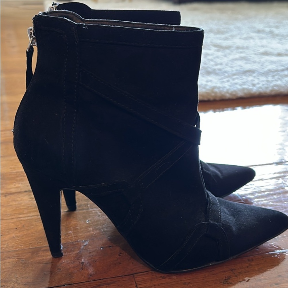 Zara Sleek Black Ankle Booties
